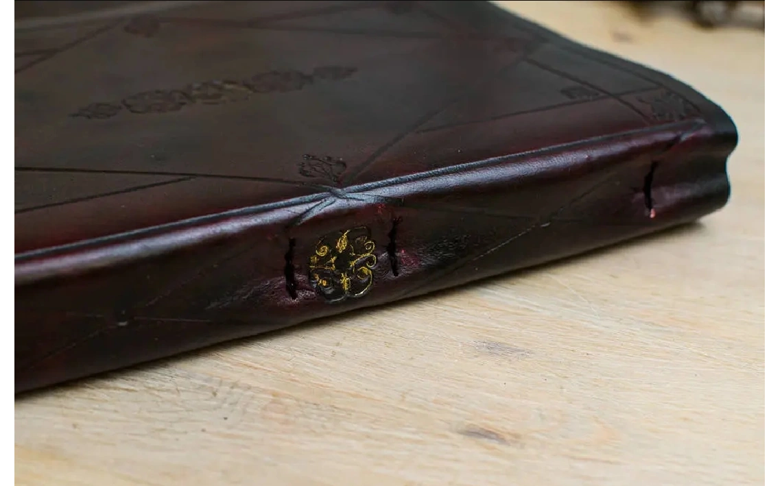 A5 B5 Diario personalizado en piel, cuaderno rojo oscuro, diario borgoña, regalo aniversario, victoriano, libro de dibujo, san valentin5