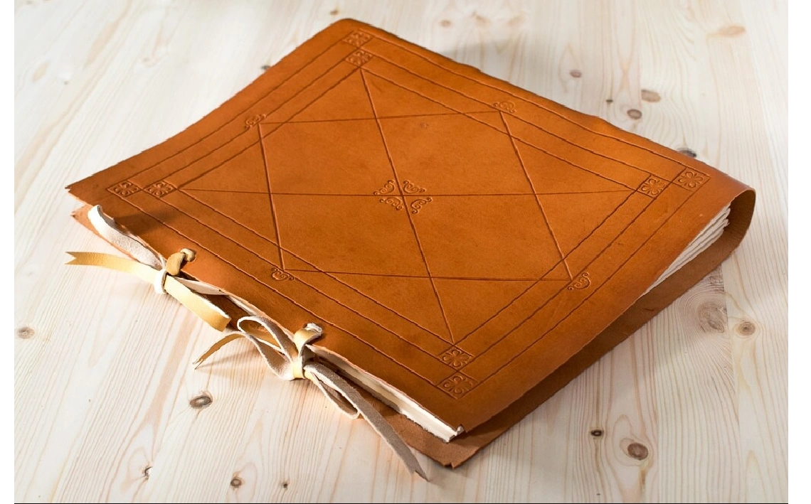 Álbum de fotografías personalizado en piel. Libro de firmas para boda, libro de invitados personalizado. Álbum recién nacido. Regalo de boda 2-1