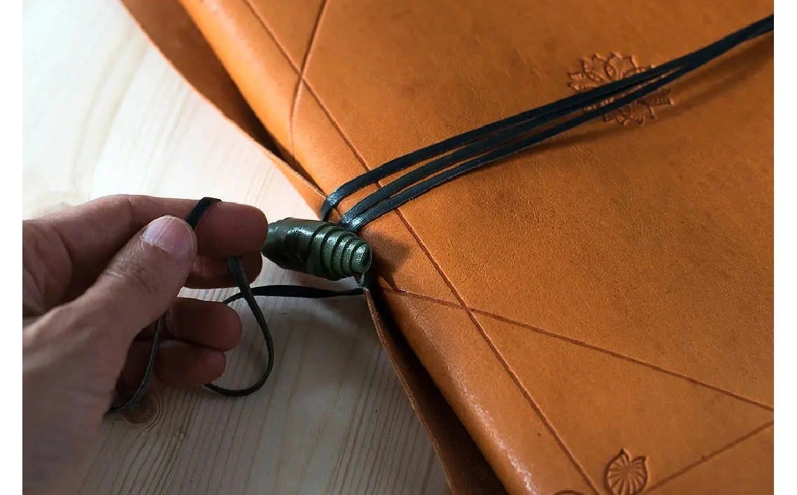 Álbum de fotos, en piel. Regalo para recién nacido, álbum de boda, libro de invitados, libro de firmas. Regalo de bautizo Regalo de boda (1)