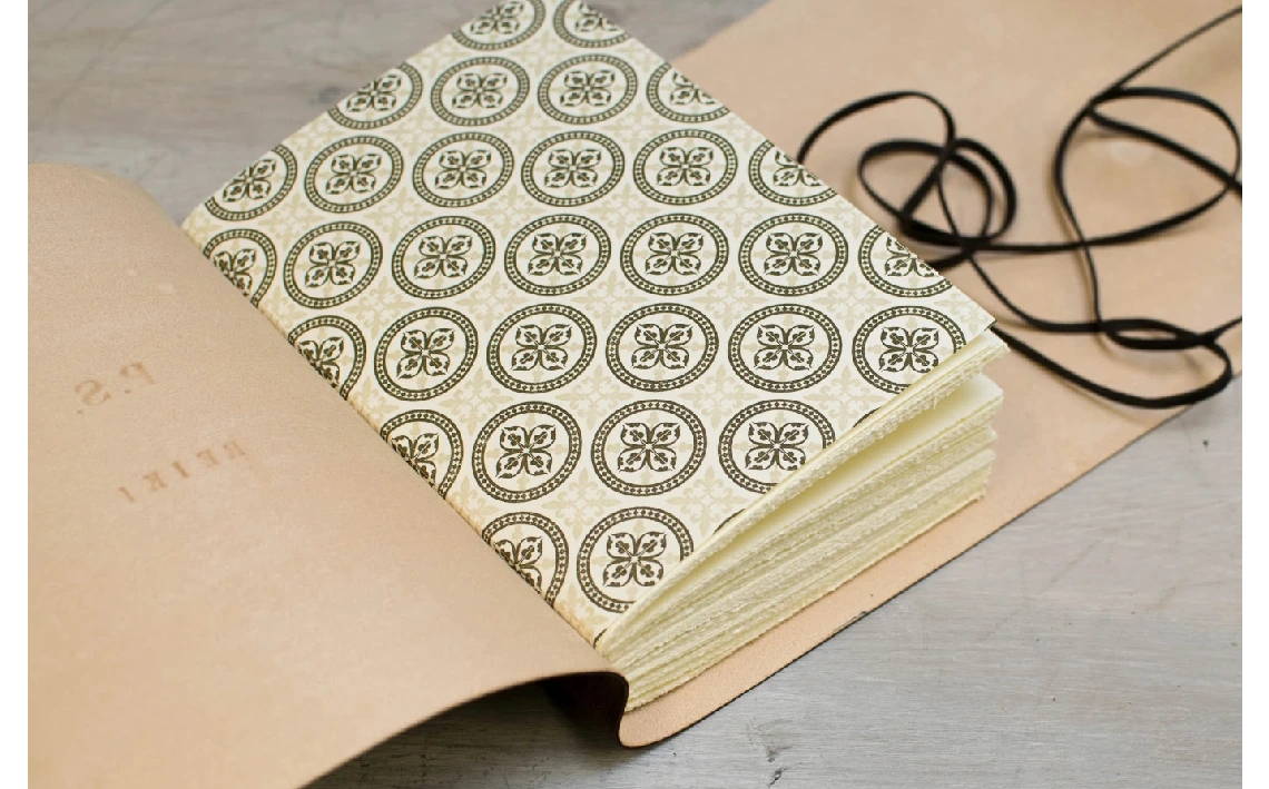 Libro en blanco, diario en piel, acabado envejecido marrón - castaño, cuaderno B6, diario A69